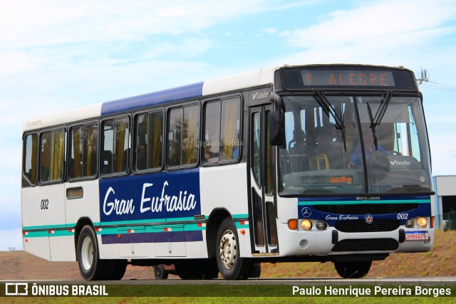 Gran Eufrasia Turística 002 na cidade de Barra do Piraí, Rio de Janeiro, Brasil, por Paulo Henrique Pereira Borges. Número da foto: #11239362.