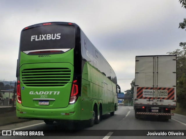 FlixBus Transporte e Tecnologia do Brasil 3521 na cidade de Embu das Artes, São Paulo, Brasil, por Josivaldo Oliveira. Número da foto: #11168617.