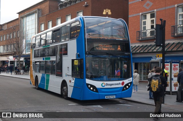 Stagecoach 19065 na cidade de Exeter, Devon, Inglaterra, por Donald Hudson. ID da foto: 11167324.