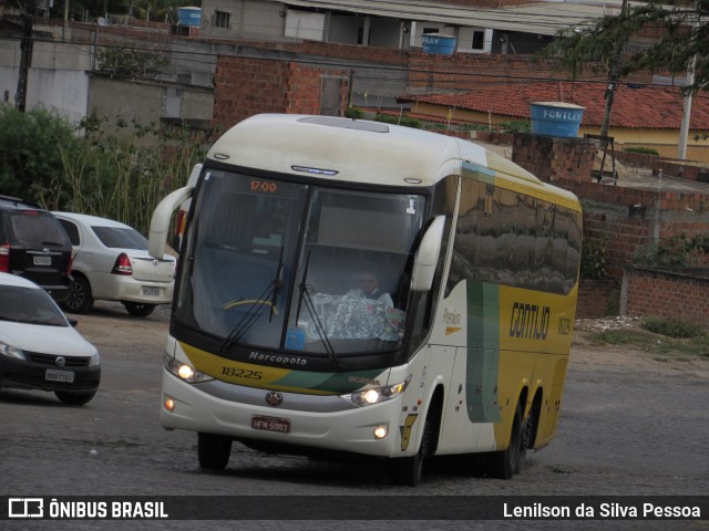 Empresa Gontijo de Transportes 18225 na cidade de Caruaru, Pernambuco, Brasil, por Lenilson da Silva Pessoa. Número da foto: #11242394.