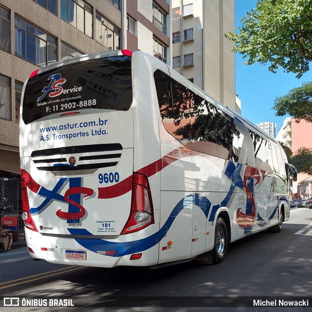 AS Service 9600 na cidade de São Paulo, São Paulo, Brasil, por Michel Nowacki. Número da foto: #11171260.