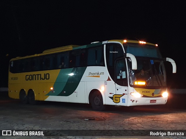 Empresa Gontijo de Transportes 14300 na cidade de Manhuaçu, Minas Gerais, Brasil, por Rodrigo Barraza. Número da foto: #11169967.