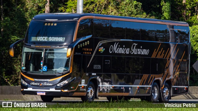 Mônica Turismo 2028 na cidade de Garuva, Santa Catarina, Brasil, por Vinicius Petris. Número da foto: #11171154.