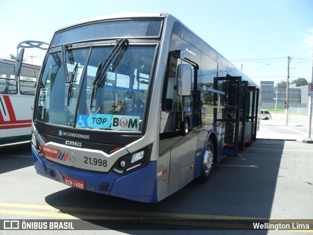 Viação Osasco 21.998 na cidade de Barueri, São Paulo, Brasil, por Wellington Lima. ID da foto: 11173177.