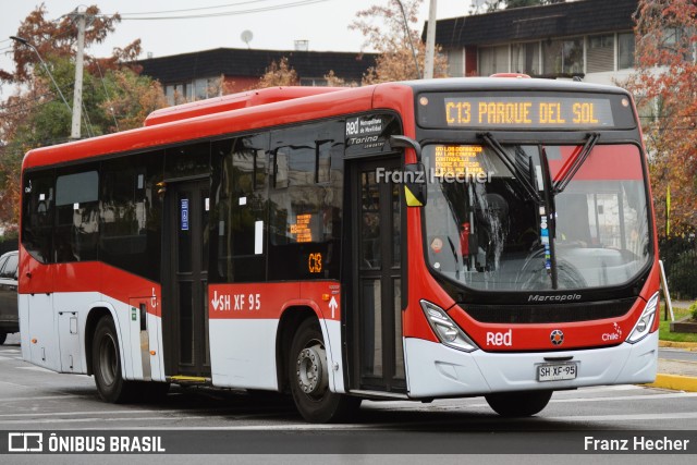 Redbus Urbano SHXF95 na cidade de Las Condes, Santiago, Metropolitana de Santiago, Chile, por Franz Hecher. ID da foto: 11172810.