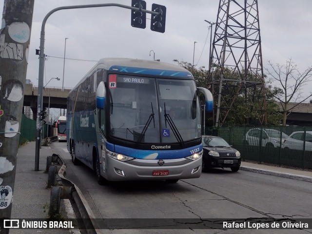 Viação Cometa 13137 na cidade de São Paulo, São Paulo, Brasil, por Rafael Lopes de Oliveira. ID da foto: 11172817.