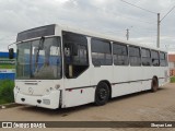 Ônibus Particulares 8225 na cidade de Esteio, Rio Grande do Sul, Brasil, por Shayan Lee. ID da foto: :id.