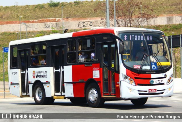 Pêssego Transportes 4 7241 na cidade de São Paulo, São Paulo, Brasil, por Paulo Henrique Pereira Borges. ID da foto: 11175750.