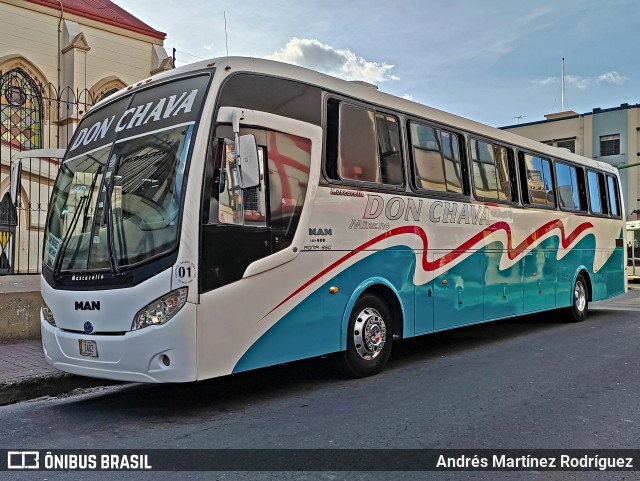 Transportes Zúñiga S.A. 01 na cidade de Hospital, San José, San José, Costa Rica, por Andrés Martínez Rodríguez. ID da foto: 11179540.