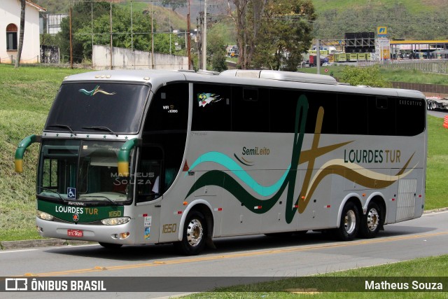 Lourdes Tur 1650 na cidade de Aparecida, São Paulo, Brasil, por Matheus Souza. Número da foto: #11180055.
