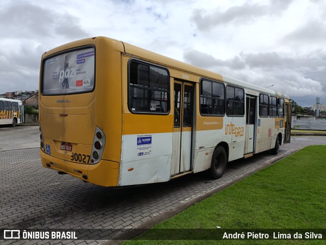 Plataforma Transportes 30027 na cidade de Salvador, Bahia, Brasil, por André Pietro  Lima da Silva. ID da foto: 11184541.