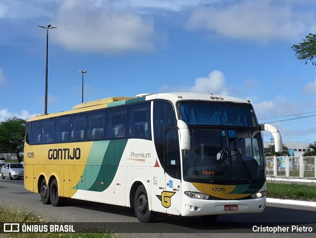 Empresa Gontijo de Transportes 17215 na cidade de Aracaju, Sergipe, Brasil, por Cristopher Pietro. ID da foto: 11181857.