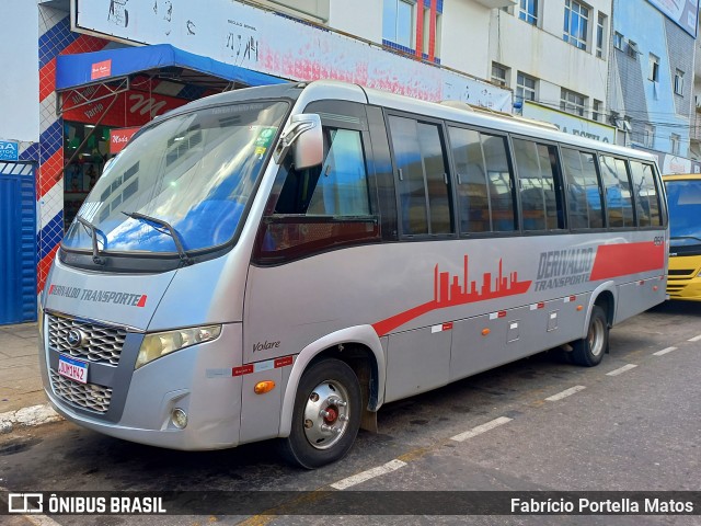 Derivaldo Transportes 850 na cidade de Vitória da Conquista, Bahia, Brasil, por Fabrício Portella Matos. Número da foto: #11242984.