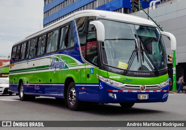 Transportes Skyline 00 na cidade de Hospital, San José, San José, Costa Rica, por Andrés Martínez Rodríguez. ID da foto: 11245367.