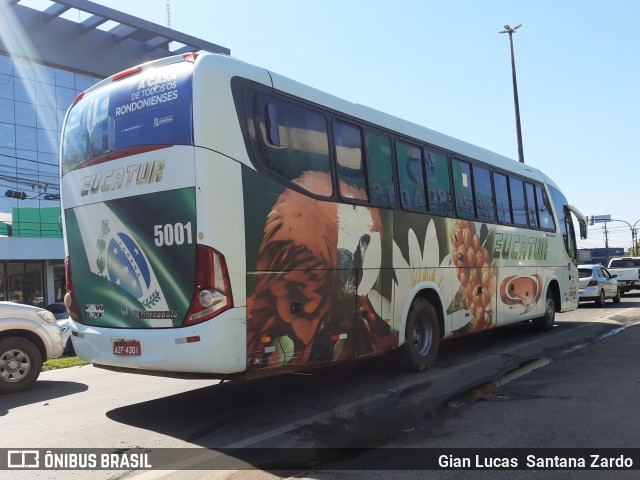 Eucatur - Empresa União Cascavel de Transportes e Turismo 5001 na cidade de Ji-Paraná, Rondônia, Brasil, por Gian Lucas  Santana Zardo. Número da foto: #11244589.