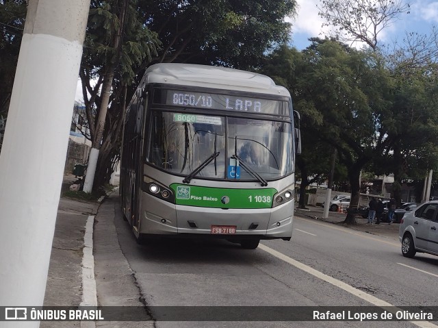 Viação Santa Brígida 1 1038 na cidade de São Paulo, São Paulo, Brasil, por Rafael Lopes de Oliveira. Número da foto: #11266894.