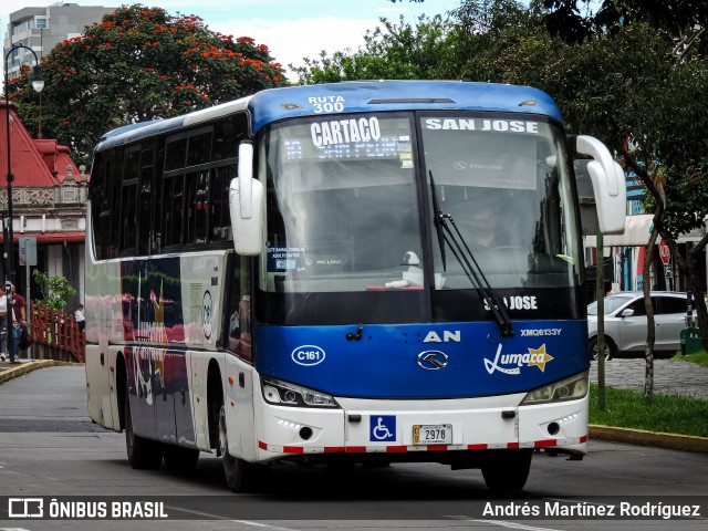 Lumaca C-161 na cidade de San José, San José, Costa Rica, por Andrés Martínez Rodríguez. Número da foto: #11271098.