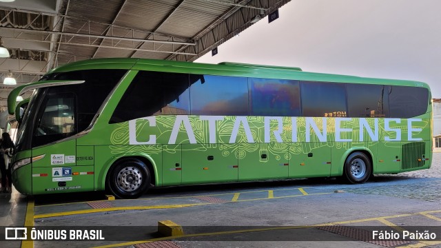 Auto Viação Catarinense 3435 na cidade de Balneário Camboriú, Santa Catarina, Brasil, por Fábio Paixão. Número da foto: #11272369.