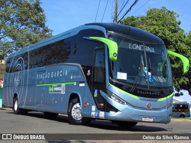 Viação Garcia 82039 na cidade de Paranavaí, Paraná, Brasil, por Celso da Silva Ramos. Número da foto: #11272036.