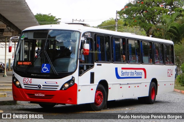 Viação Senhor dos Passos 624 na cidade de Valença, Rio de Janeiro, Brasil, por Paulo Henrique Pereira Borges. Número da foto: #11275450.