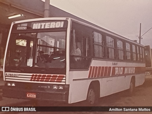 Transturismo Rio Minho RJ166001 na cidade de Duque de Caxias, Rio de Janeiro, Brasil, por Amilton Santana Mattos. Número da foto: #11275203.