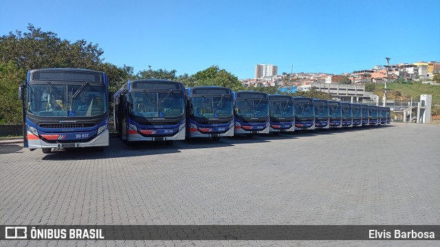 Auto Viação Urubupungá 20.517 na cidade de Santana de Parnaíba, São Paulo, Brasil, por Elvis Barbosa. Número da foto: #11276481.