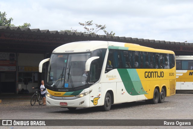 Empresa Gontijo de Transportes 18210 na cidade de Vitória da Conquista, Bahia, Brasil, por Rava Ogawa. ID da foto: 11277091.