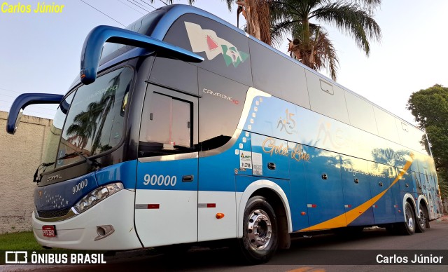 Estrela de Minas Viagens e Turismo 90000 na cidade de Trindade, Goiás, Brasil, por Carlos Júnior. Número da foto: #11279425.