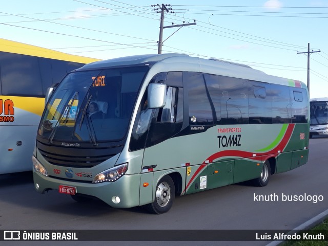 Transportes Tomaz 102 na cidade de Pelotas, Rio Grande do Sul, Brasil, por Luis Alfredo Knuth. ID da foto: 11280324.