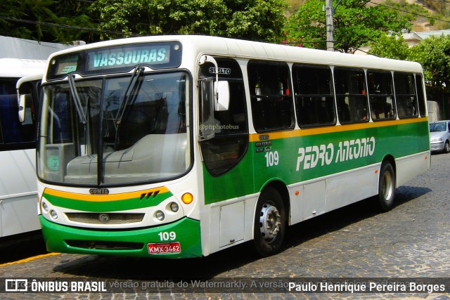 Empresa de Ônibus e Turismo Pedro Antônio 109 na cidade de Vassouras, Rio de Janeiro, Brasil, por Paulo Henrique Pereira Borges. ID da foto: 11279985.