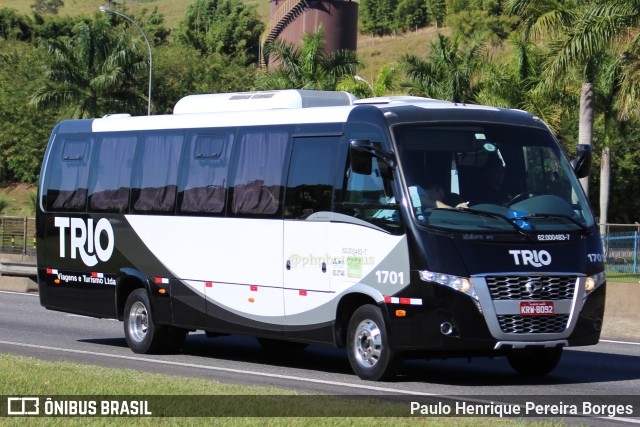 Trio Viagens e Turismo 1701 na cidade de Piraí, Rio de Janeiro, Brasil, por Paulo Henrique Pereira Borges. Número da foto: #11282333.