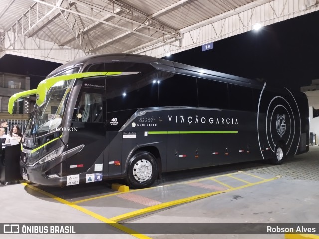 Viação Garcia 82259 na cidade de Balneário Camboriú, Santa Catarina, Brasil, por Robson Alves. Número da foto: #11282332.