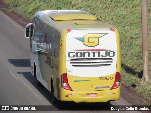 Empresa Gontijo de Transportes 7060 na cidade de Belo Horizonte, Minas Gerais, Brasil, por Douglas Célio Brandao. ID da foto: 11284459.