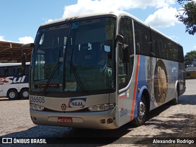 Real Transporte e Turismo 26505 na cidade de Carazinho, Rio Grande do Sul, Brasil, por Alexandre Rodrigo. ID da foto: 11283067.