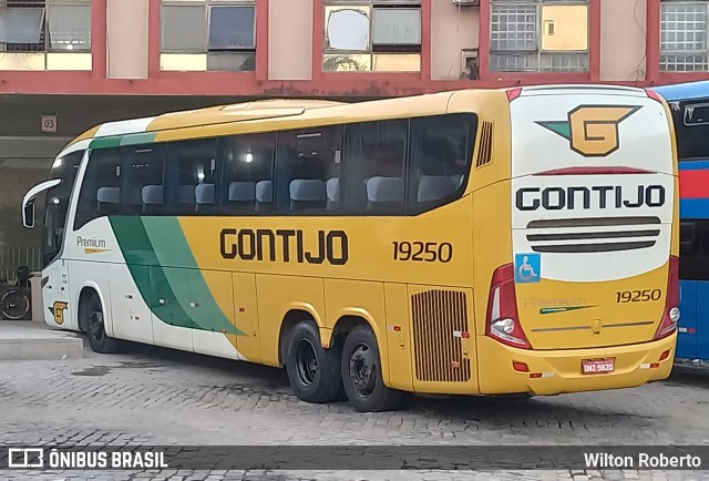 Empresa Gontijo de Transportes 19250 na cidade de Governador Valadares, Minas Gerais, Brasil, por Wilton Roberto. Número da foto: #11285091.