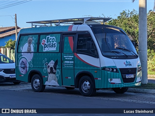 Eco Patas Pet Móvel MGB9E21 na cidade de Tramandaí, Rio Grande do Sul, Brasil, por Lucas Steinhorst. Número da foto: #11288343.