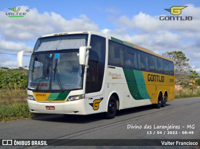 Empresa Gontijo de Transportes 12500 na cidade de Divino das Laranjeiras, Minas Gerais, Brasil, por Valter Francisco. ID da foto: 11286054.