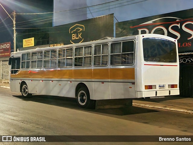 Escolares 7795 na cidade de Taguatinga, Distrito Federal, Brasil, por Brenno Santos. Número da foto: #11290192.