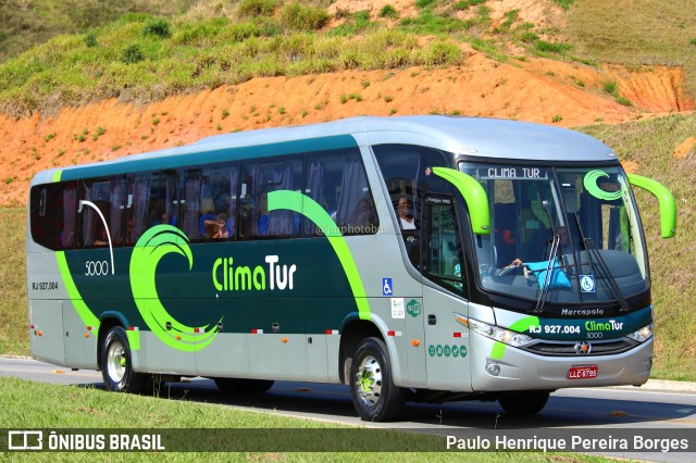 Clima Tur 5000 na cidade de Aparecida, São Paulo, Brasil, por Paulo Henrique Pereira Borges. Número da foto: #11248033.