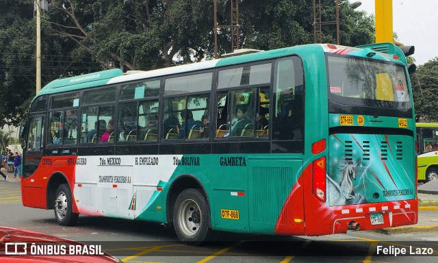 Transportes Pesqueros 224 na cidade de Jesús María, Lima, Lima Metropolitana, Peru, por Felipe Lazo. Número da foto: #11245738.