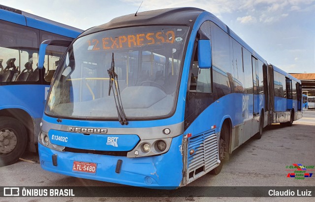 Mobi Rio E13402C na cidade de Rio de Janeiro, Rio de Janeiro, Brasil, por Claudio Luiz. Número da foto: #11247010.