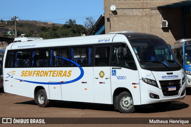 Sem Fronteiras Turismo 1220 na cidade de Congonhas, Minas Gerais, Brasil, por Matheus Henrique. Número da foto: #11246569.