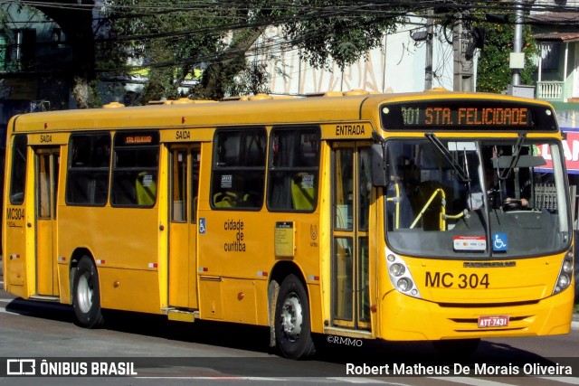 Auto Viação Mercês MC304 na cidade de Curitiba, Paraná, Brasil, por Robert Matheus De Morais Oliveira. Número da foto: #11247774.