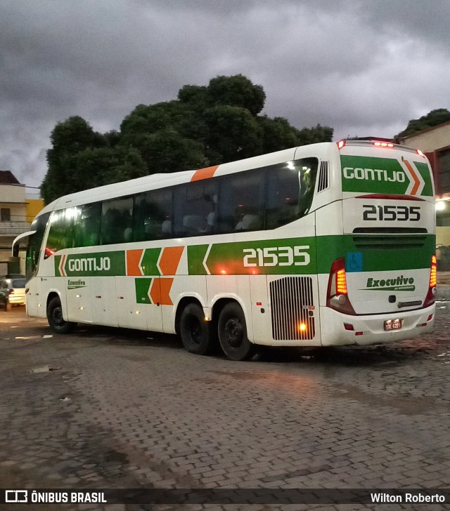 Empresa Gontijo de Transportes 21535 na cidade de Governador Valadares, Minas Gerais, Brasil, por Wilton Roberto. ID da foto: 11293256.