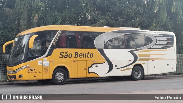 Expresso São Bento 200 na cidade de Curitiba, Paraná, Brasil, por Fábio Paixão. Número da foto: #11292389.