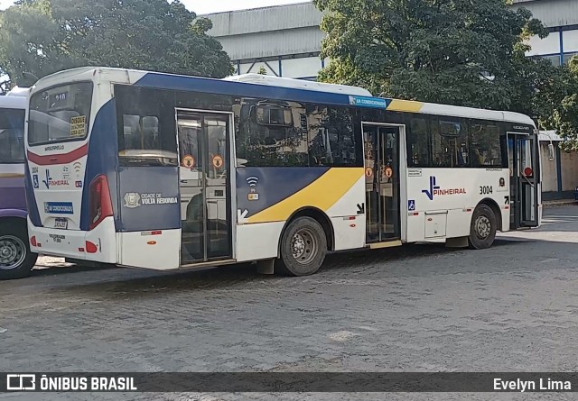 Viação Pinheiral 3004 na cidade de Volta Redonda, Rio de Janeiro, Brasil, por Evelyn Lima. ID da foto: 11291412.