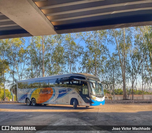 Viação Juína 2207 na cidade de Cuiabá, Mato Grosso, Brasil, por Joao Victor Machhado. Número da foto: #11297210.