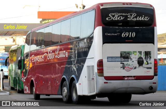 Expresso São Luiz 6910 na cidade de Goiânia, Goiás, Brasil, por Carlos Júnior. ID da foto: 11298994.