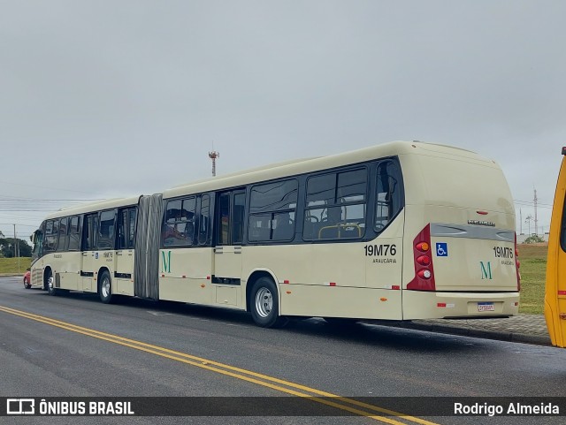 Araucária Transportes Coletivos 19M76 na cidade de Curitiba, Paraná, Brasil, por Rodrigo Almeida. Número da foto: #11302703.