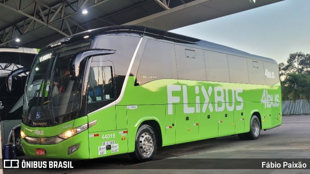 4bus - Cooperativa de Transporte Rodoviário de Passageiros Serviços e Tecnologia - Buscoop 44018 na cidade de Curitiba, Paraná, Brasil, por Fábio Paixão. Número da foto: #11301313.